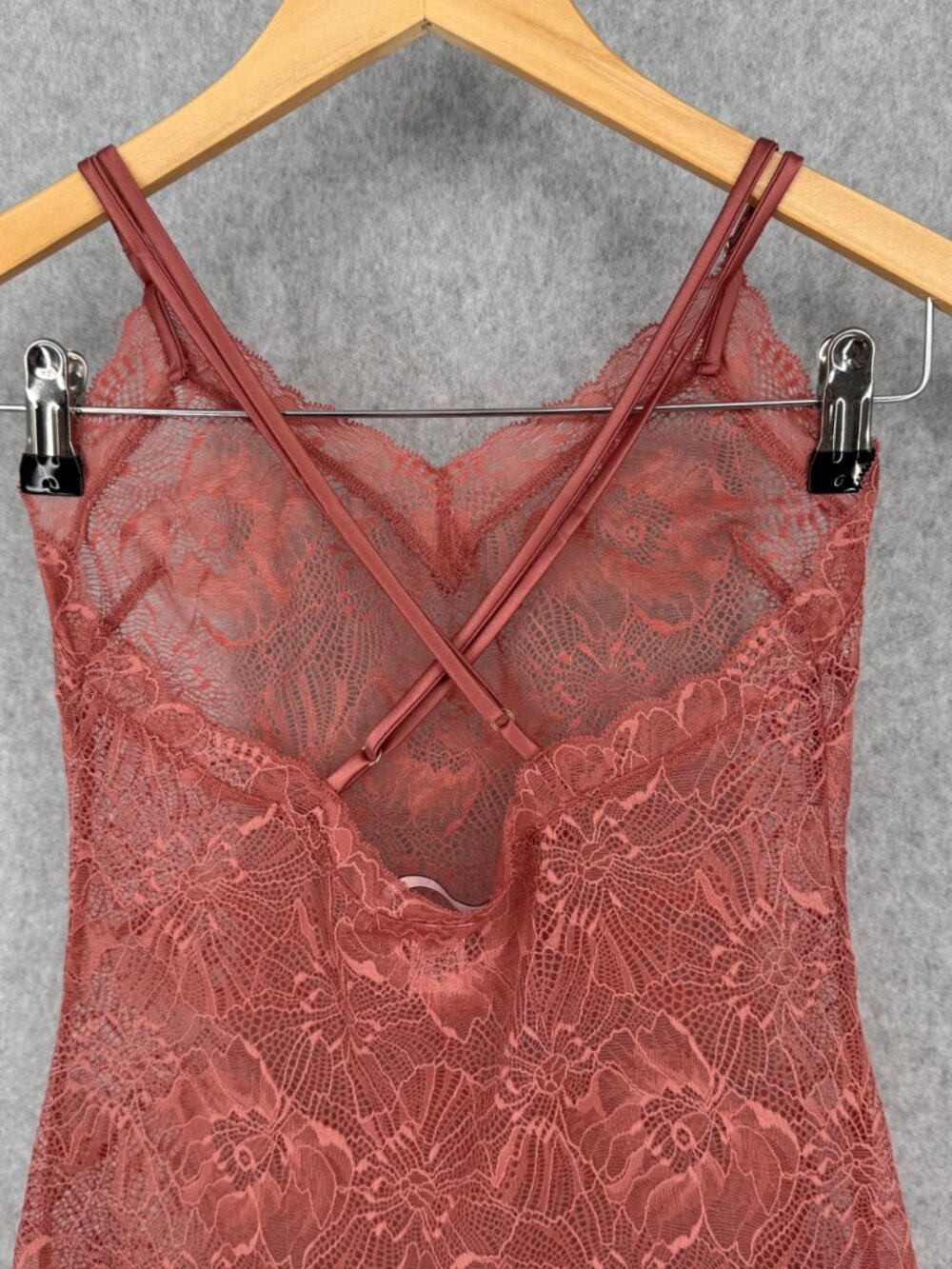 Victorias Secret V Neck Stretch Lace Slip Dress Nightie Size XS Mauve Rose Pink - Picture 4 of 12